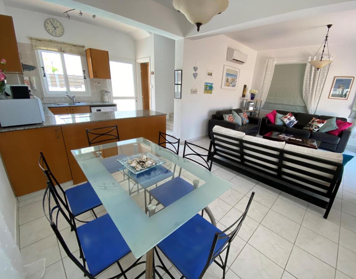Villa Emiliana Paralimni Exterior foto
